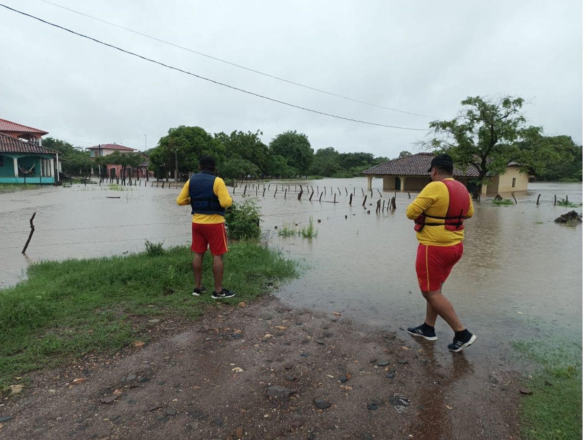 Dos fenómenos climatológicos impactarán Honduras en menos de una semana