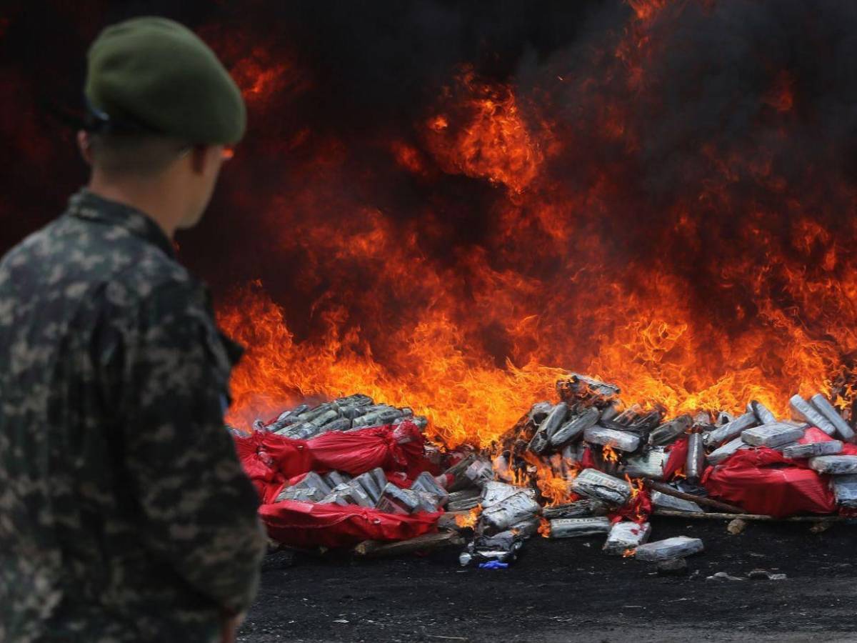 EUA podría perseguir a narcos y mareros hondureños como terroristas EUA podría perseguir a narcos y mareros hondureños como terroristas