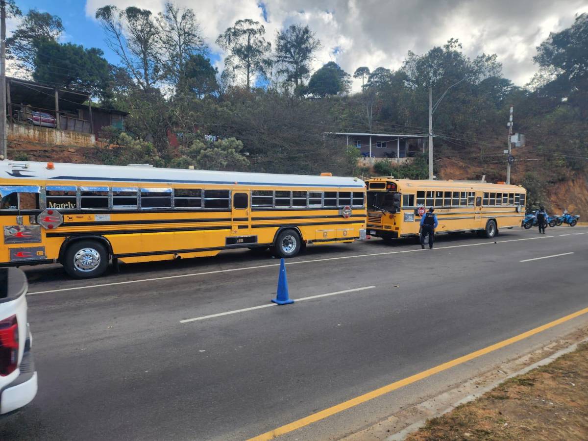 Jugador es llevado de emergencia, decomisan armas, Miss es captada y sorpresa a Espinel