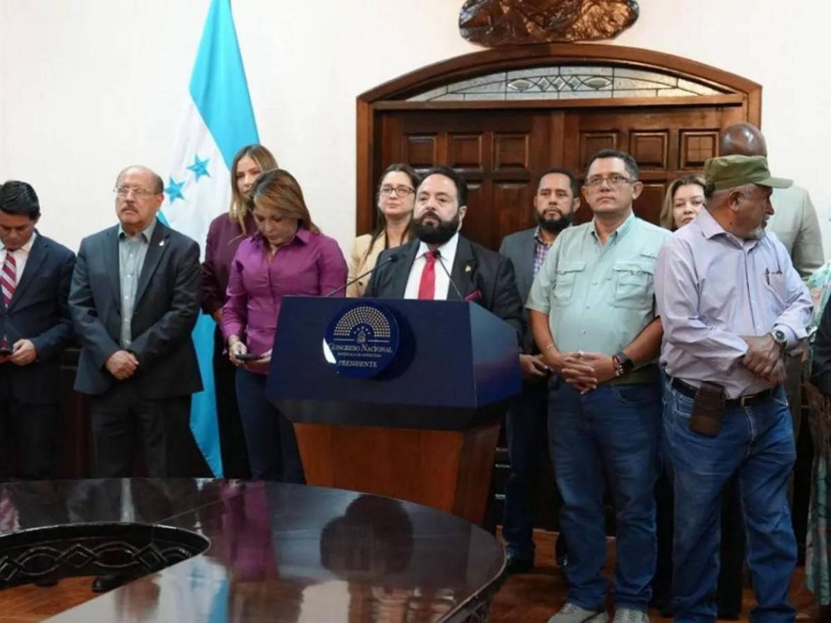 Tres claves para entender qué delitos habría cometido la comisión permanente