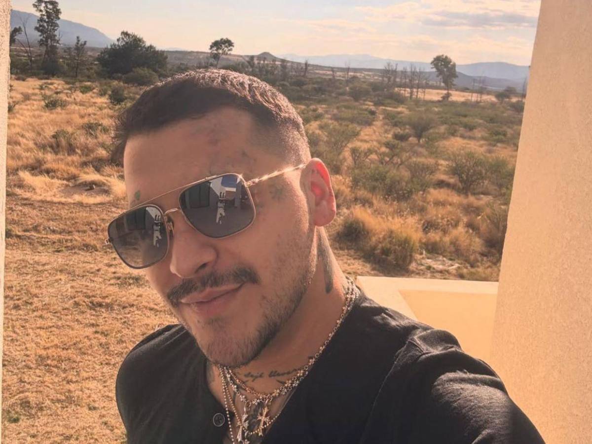 Cazzu arremete contra Rauw Alejandro, Jhayco y Nodal por la canción “Rosita”