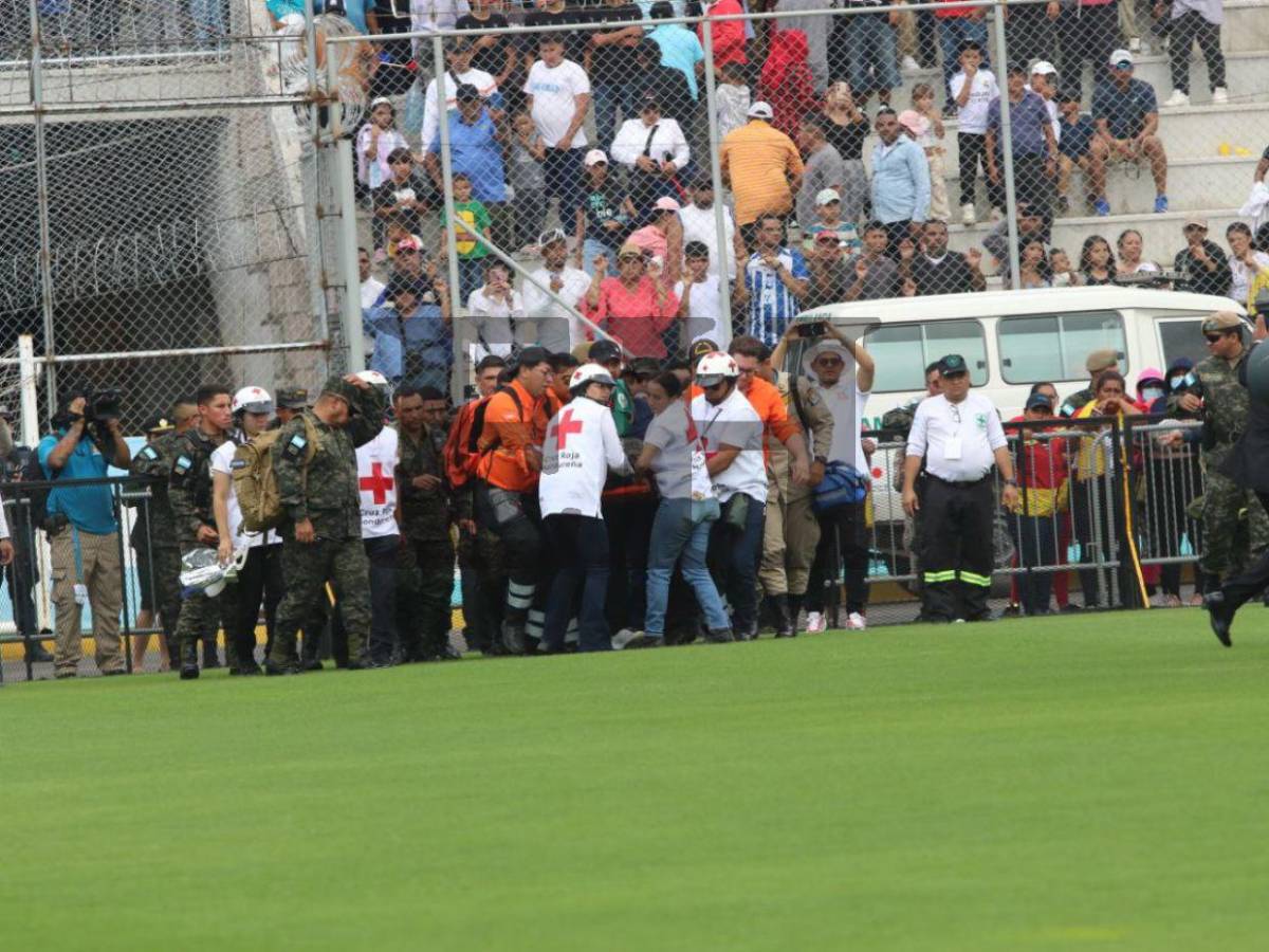 Cuadro a cuadro, así fue la brutal caída de un paracaidista en el Estadio Nacional