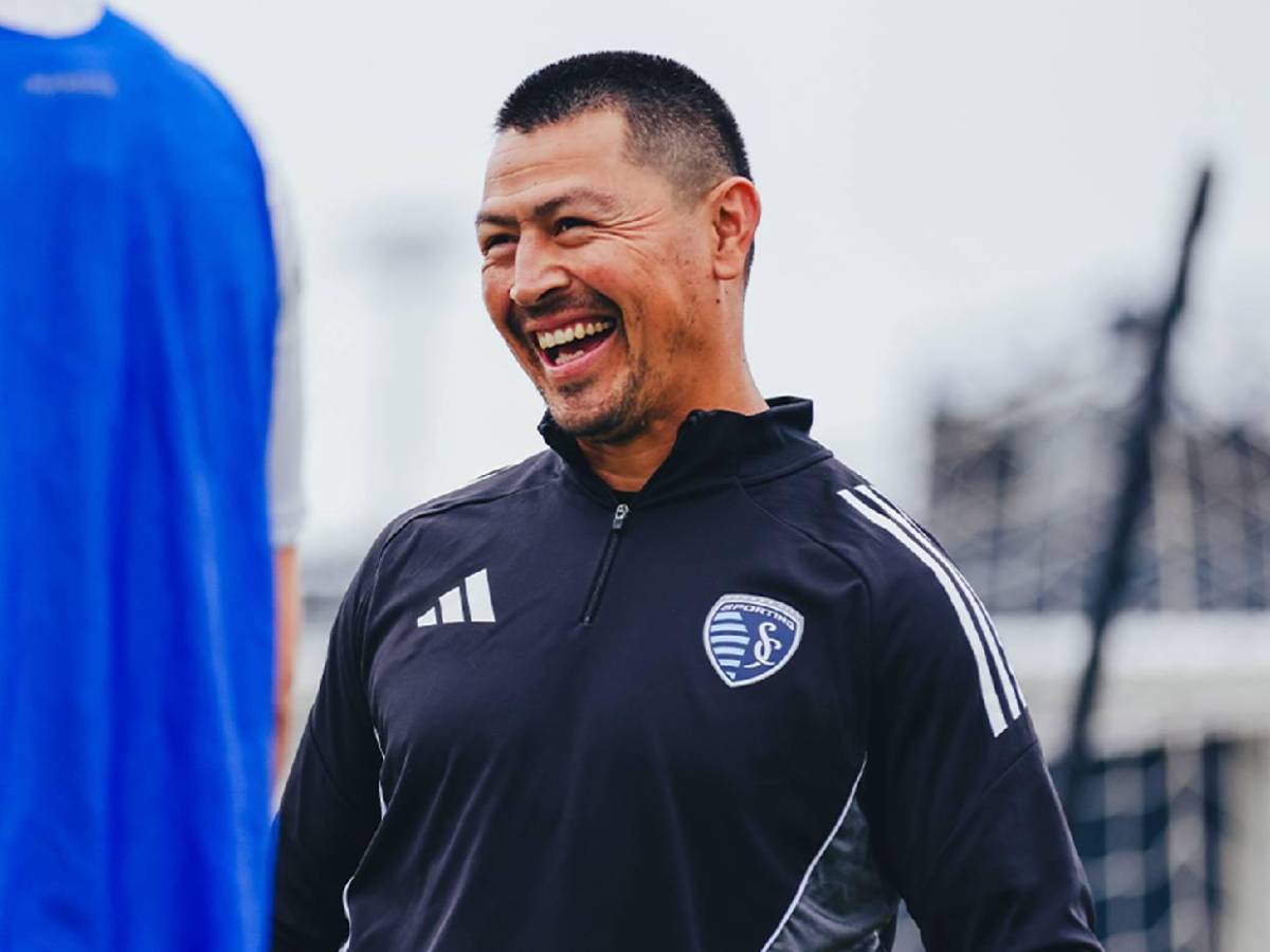 Fichajes: Se va de Motagua y Marathón lo quiere; Auzmendi a Boca Juniors y actualidad de Olimpia