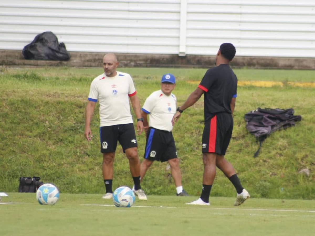 Espinel sorprende, reemplazo de Menjívar y el nuevo fichaje del Olimpia captado en pleno entreno