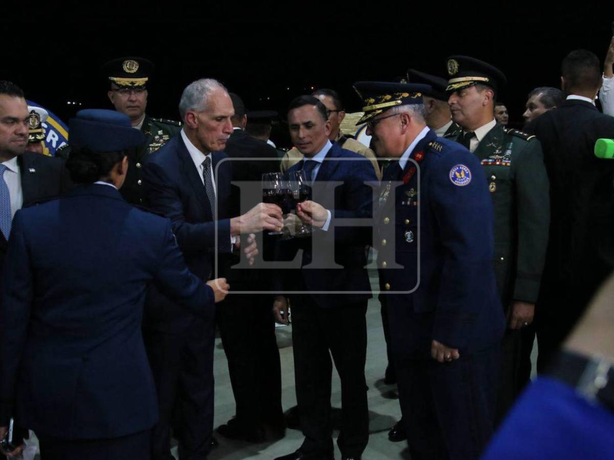 Gobierno reconoce labor de la FAH en su 95 aniversario; anuncia fortalecimiento institucional