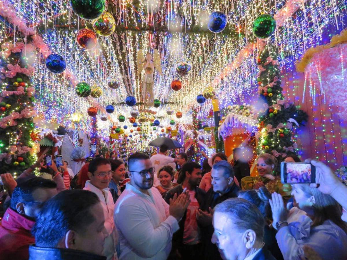 Luces, tradición y magia: Comayagua ya está en modo navideño