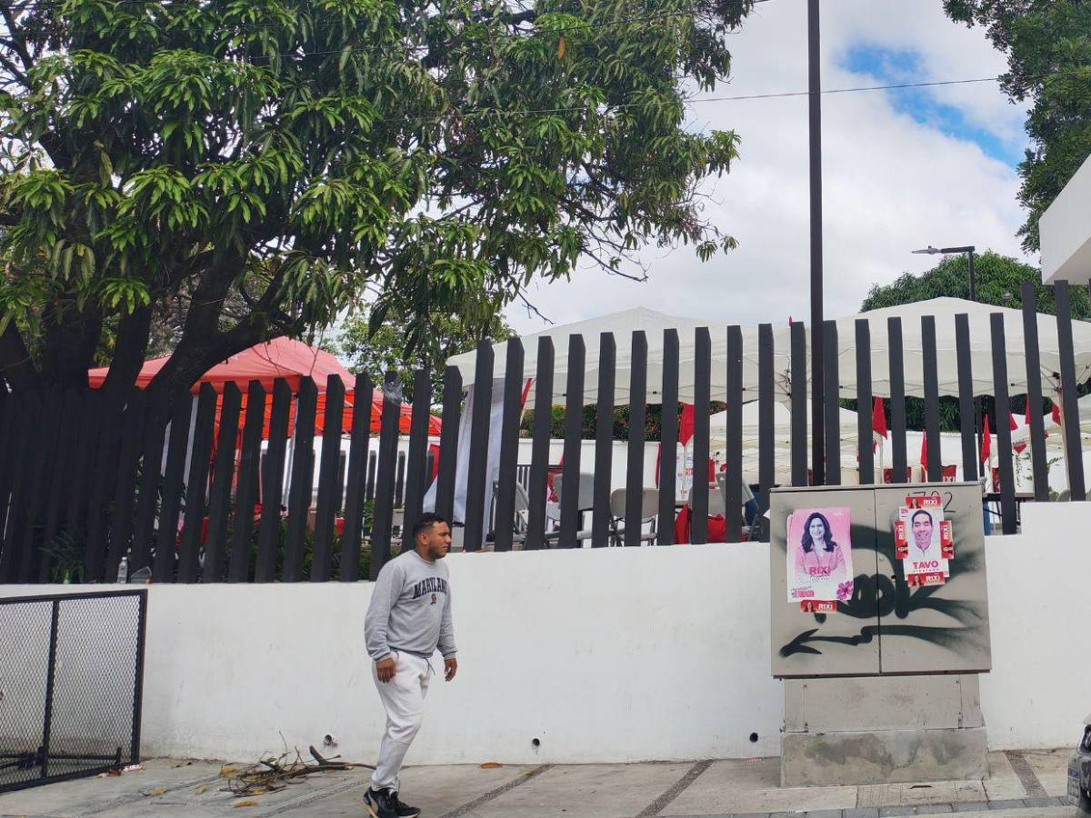 Completamente desolada: Así luce la sede de Libre este lunes 1 de diciembre