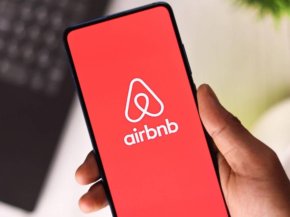 Airbnb cambia las reglas de salida: estas tareas ya no podrán exigirse