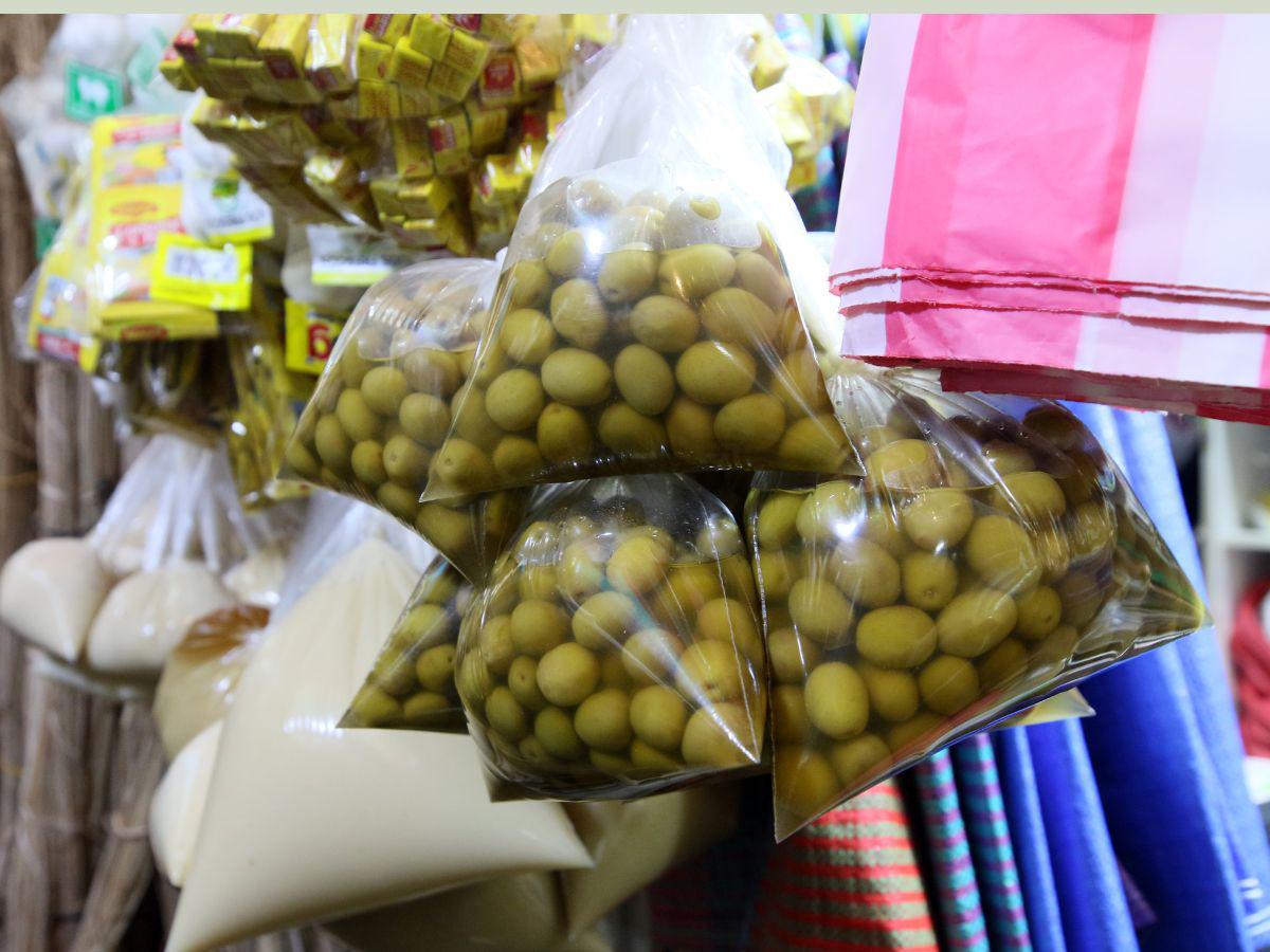 ¿Cuánto cuesta cada ingrediente para nacatamales y torrejas en la capital?