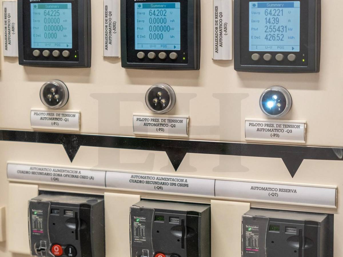 Pilotos aterrizan de forma visual en Palmerola, incluso de noche, debido a obras inactivas