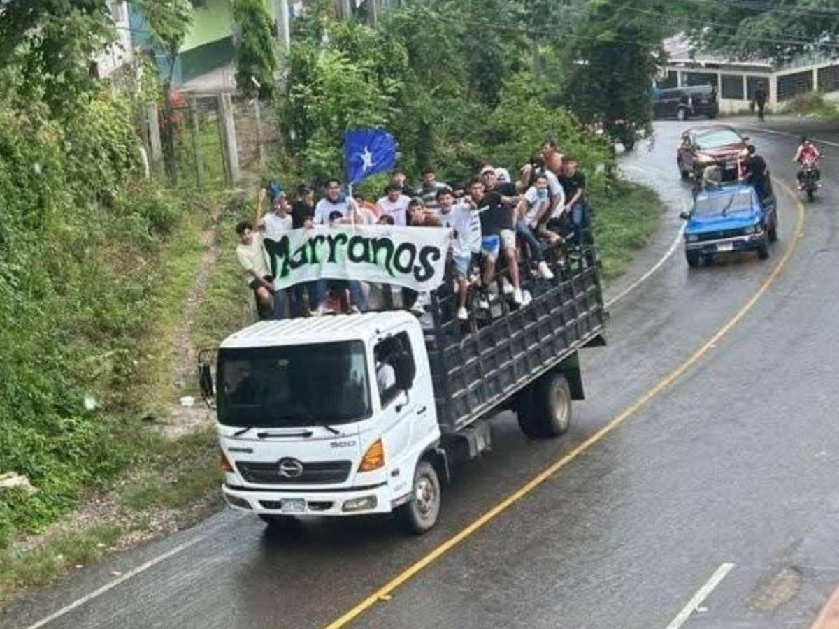 Imágenes muestran cómo viajaban las víctimas antes del volcamiento en Santa Bárbara
