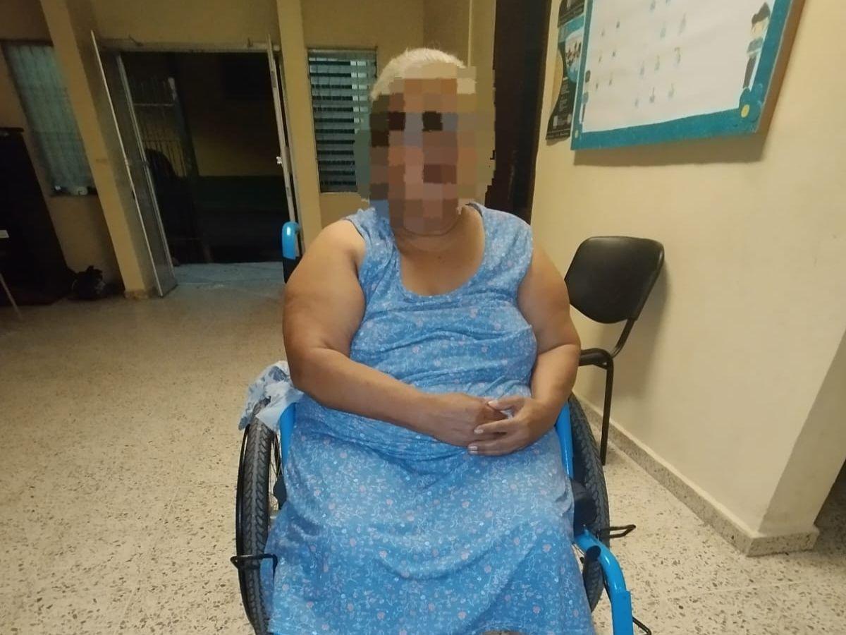 Maltrató a su madre durante ocho años: la señora de la tercera edad tiene discapacidad motriz