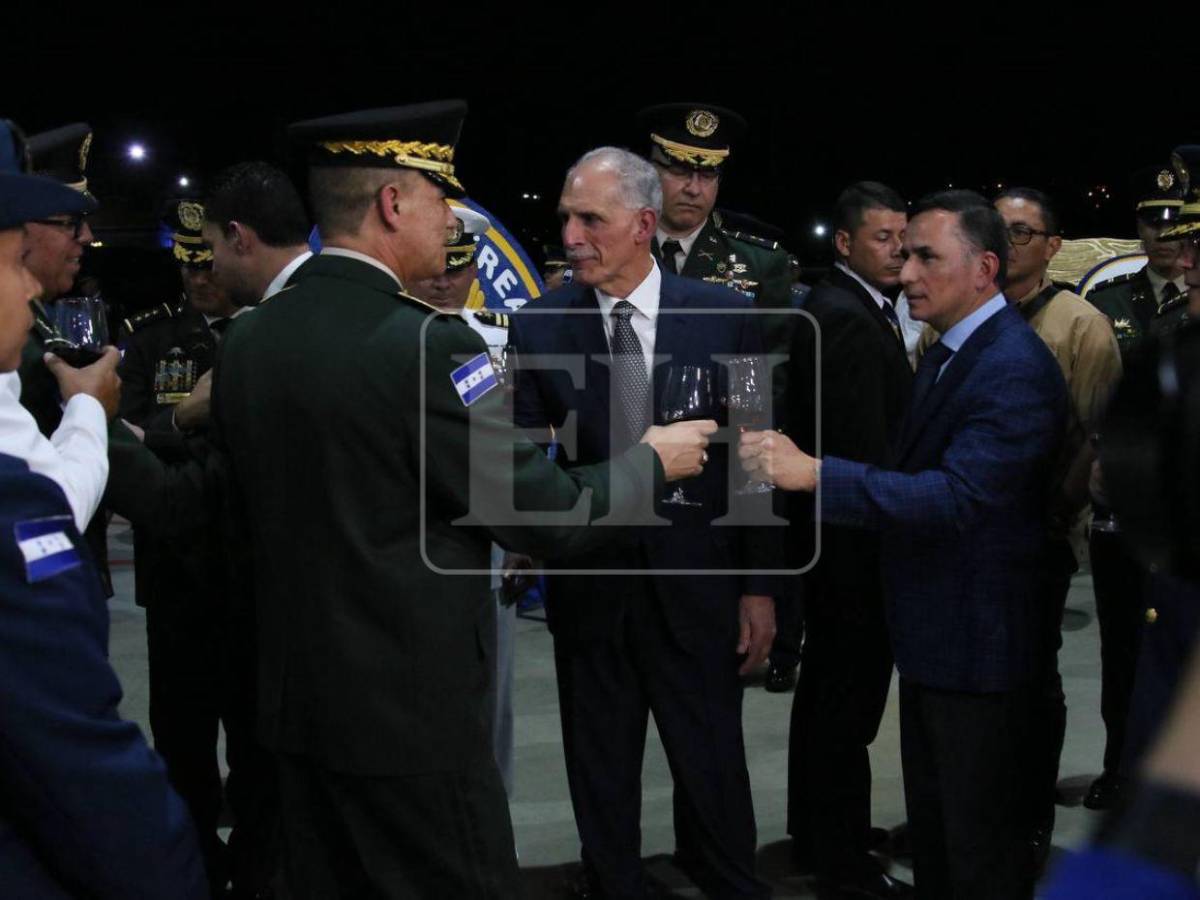 Gobierno reconoce labor de la FAH en su 95 aniversario; anuncia fortalecimiento institucional