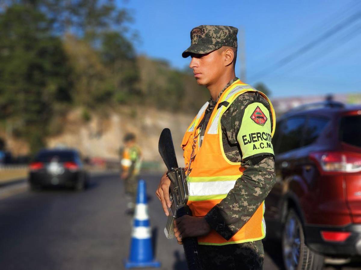 26 mil militares blindarán las carreteras y playas del país en Semana Santa 2026