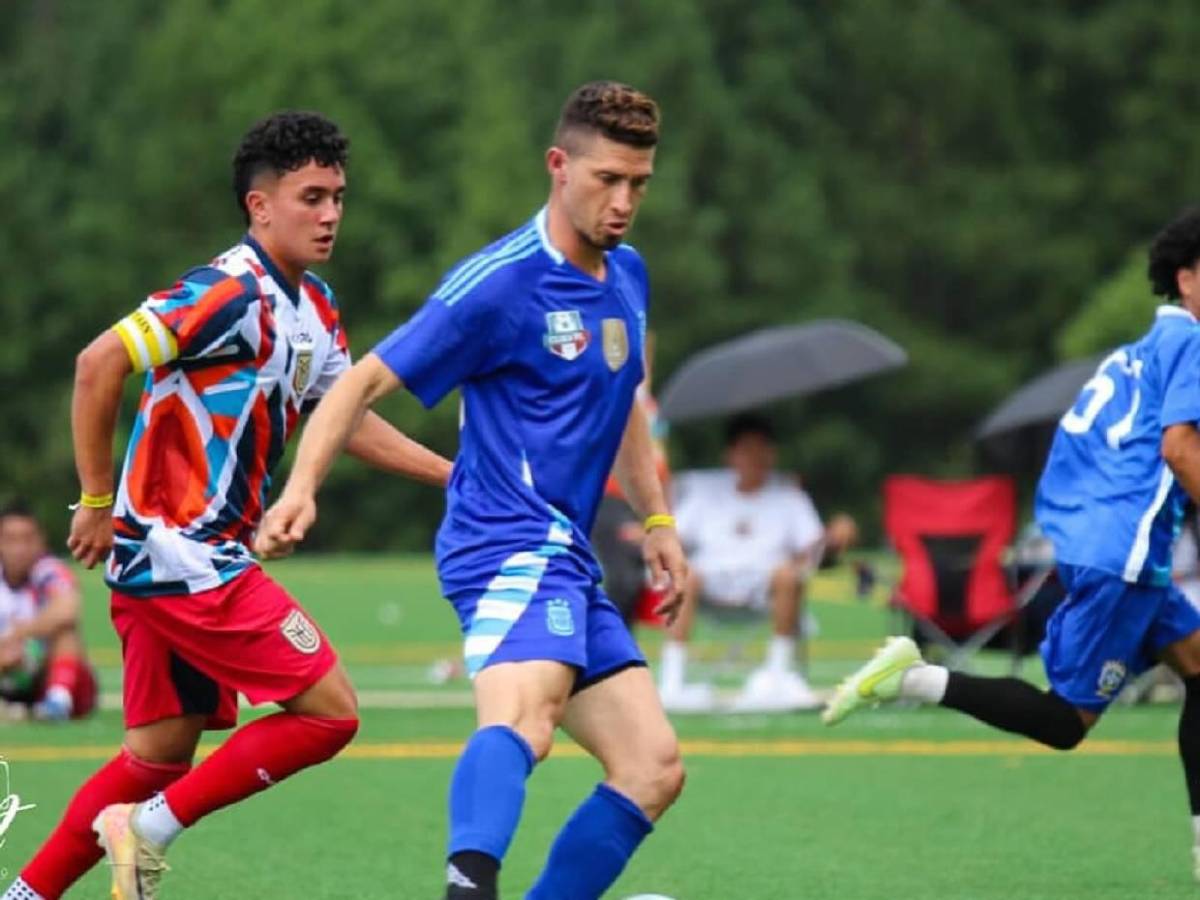 De jugar en Motagua a trabajar en construcción en EE UU: La nueva vida de Esdras Padilla