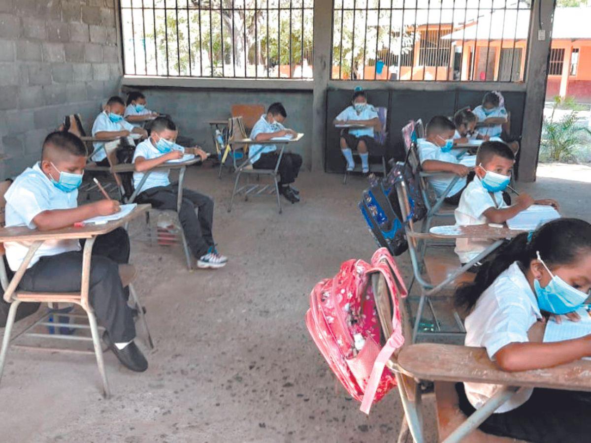 Construirán 64 aulas en 52 centros de prebásica en Honduras