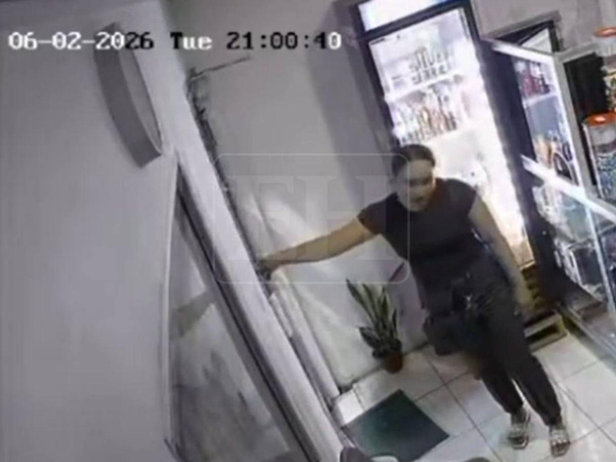Cámaras captan la última vez que fue vista Elvia Gómez antes de ser asesinada por su pareja