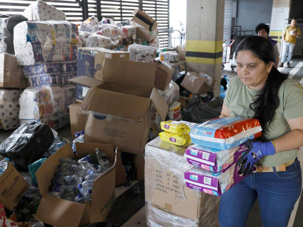 Voluntarios siguen uniendo fuerzas para recolectar donaciones y enviar ayuda a Venezuela