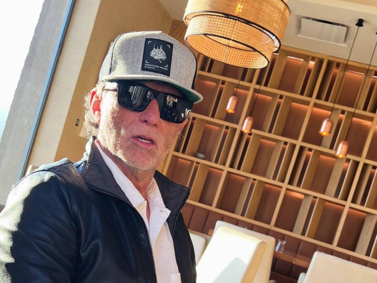 Humberto Zurita explica por qué no se casará con Stephanie Salas pese a estar enamorado