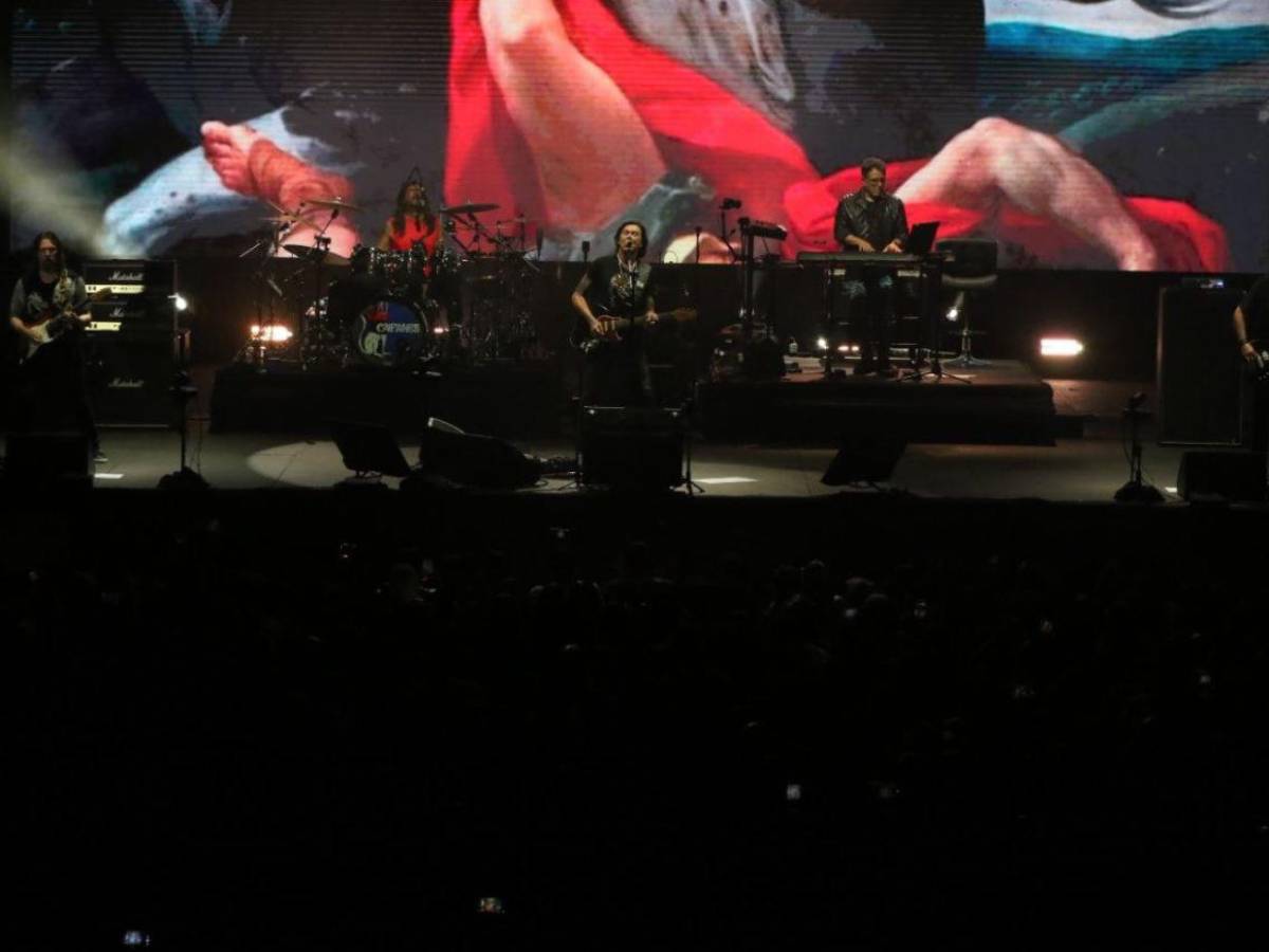 39 años de espera: así fue el histórico debut de Caifanes en Honduras