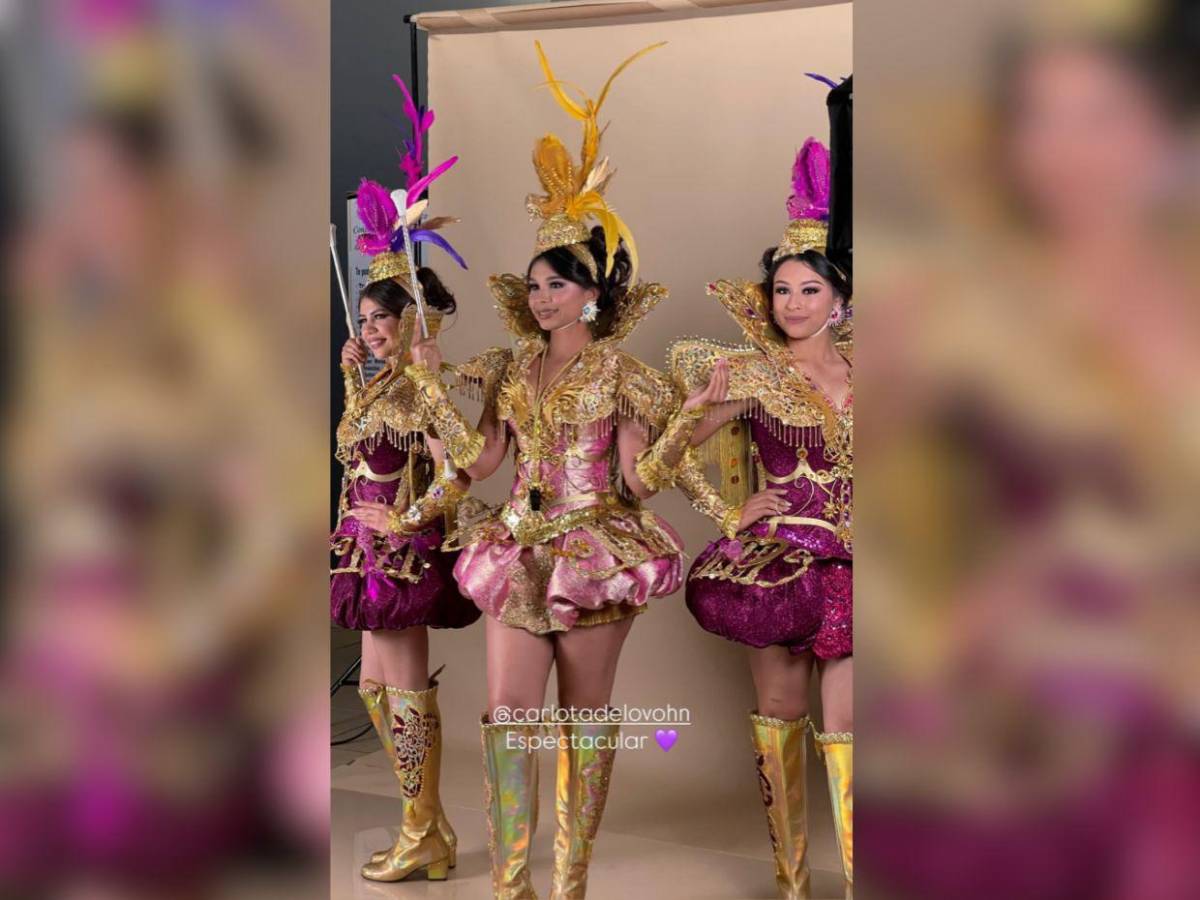 Palillonas del Instituto Cosme García de Danlí vuelven a deslumbrar en los desfiles patrios