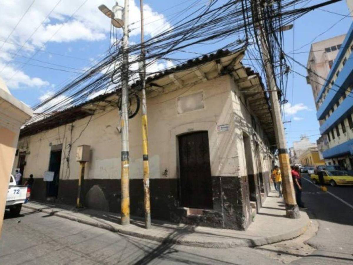 En cinco años el icónico Chinda Díaz de la capital volvió a ser incendiado