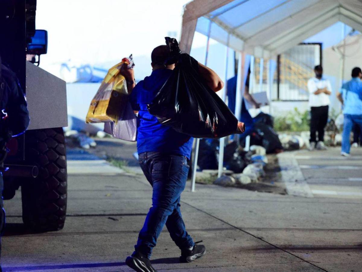 A medianoche y bajo seguridad: así iniciaron las primeras entregas del dinero de Koriun