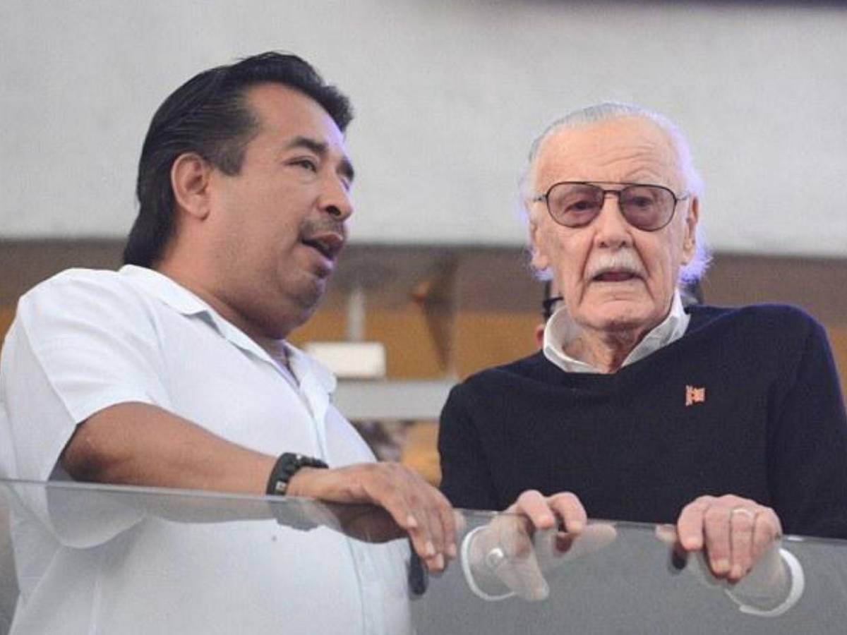 Documental expone presuntos abusos que sufrió Stan Lee antes de morir