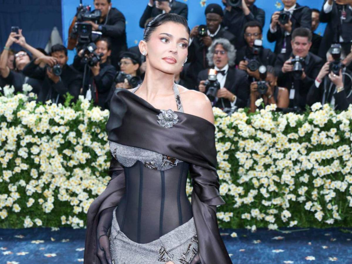Kim, Kendall y Kylie sorprenden en la Met Gala 2025