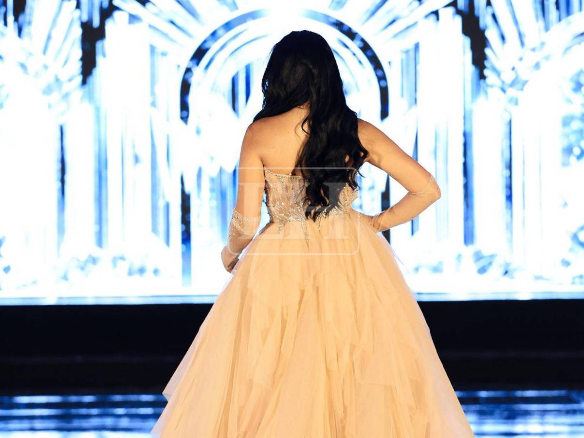 Kennia Mondragón deslumbró con sus trajes de gala y de baño en Miss Honduras Universo 2026