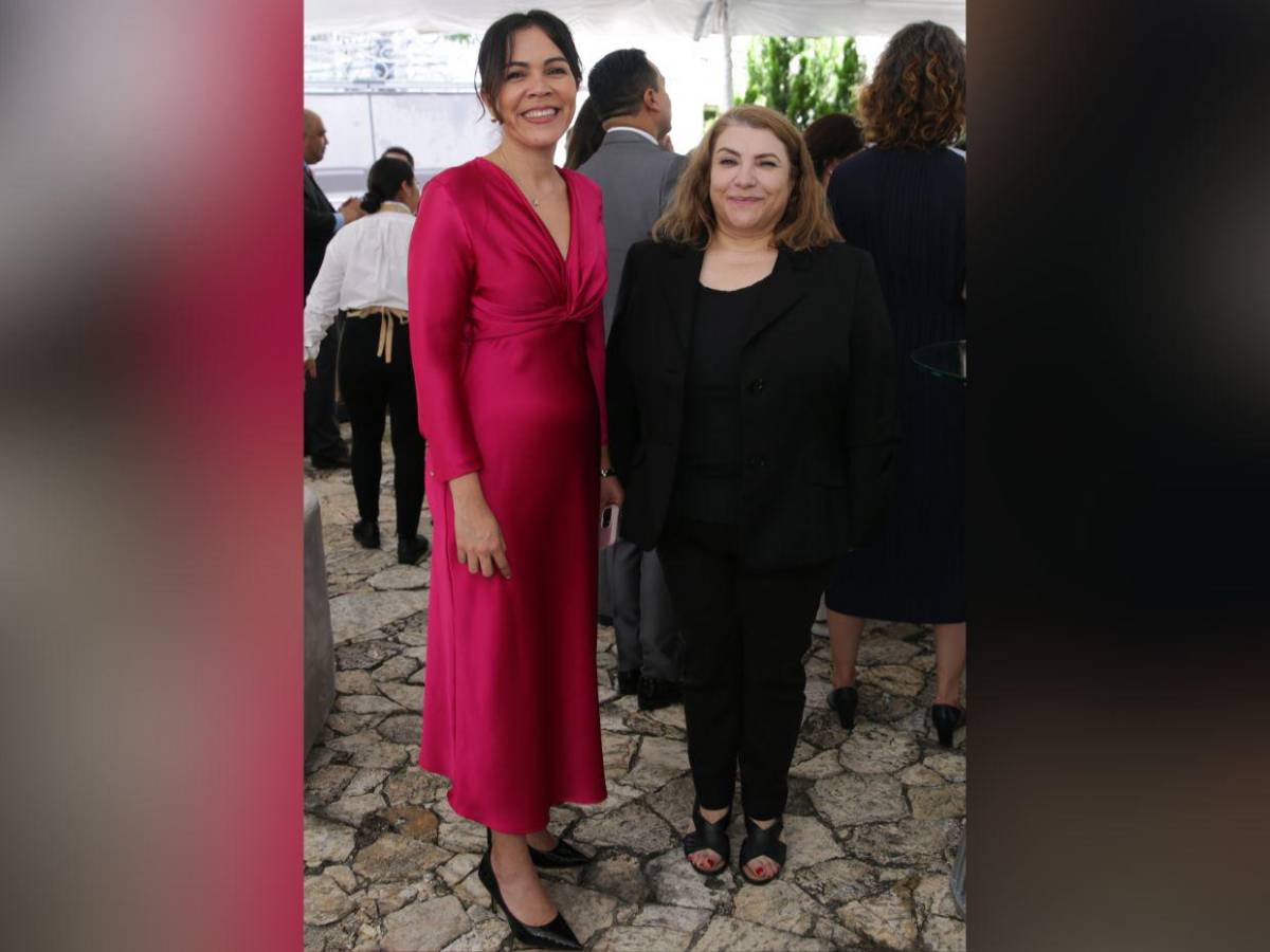 Embajada de Ecuador conmemora 216 años de independencia de su país