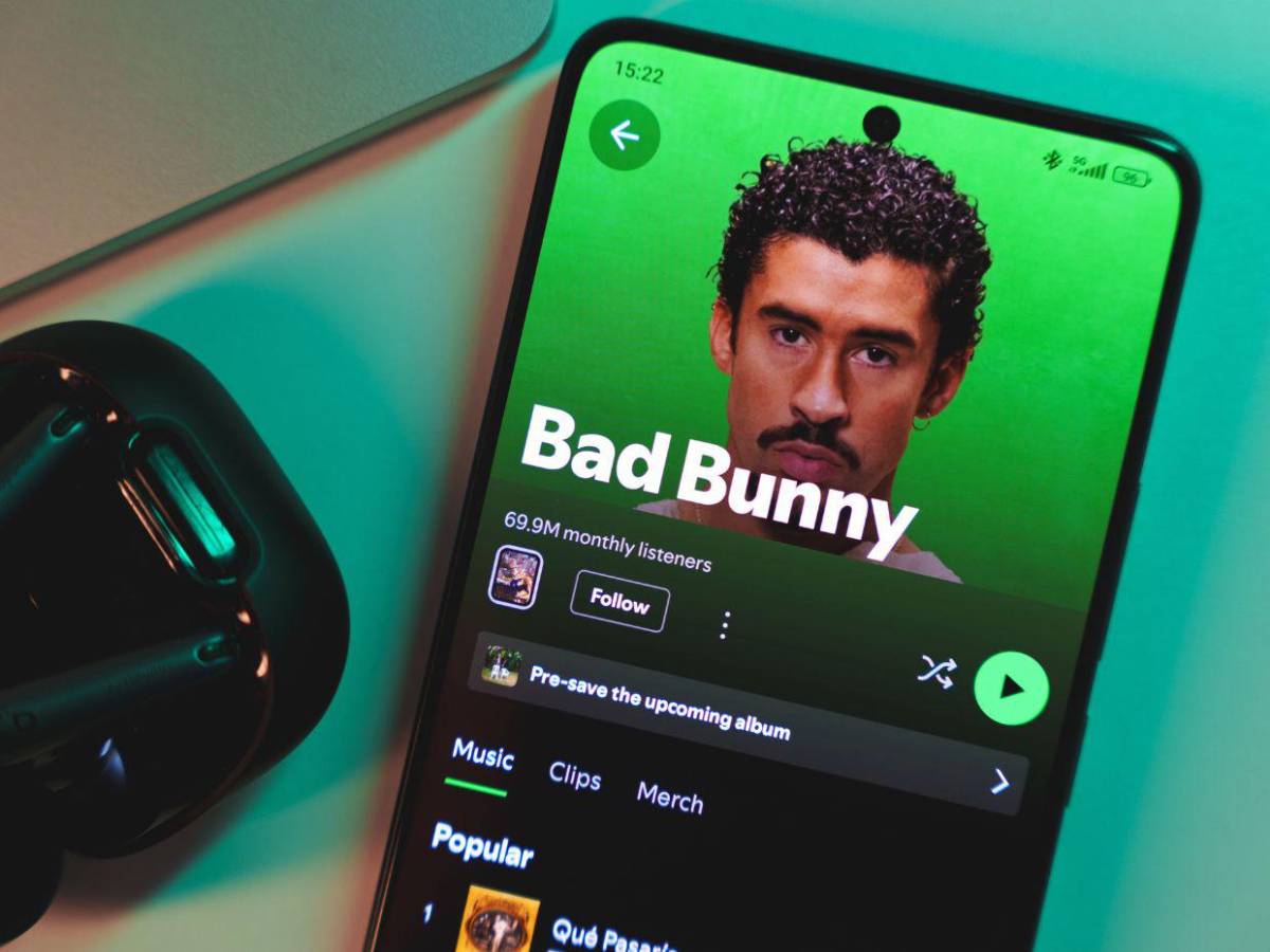 Las 12 mejores canciones de Bad Bunny a lo largo de su carrera, según la IA