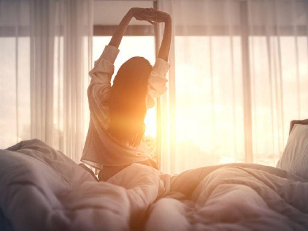 La calidad de sueño puede ayudar a realizar las actividades con más optimismo.