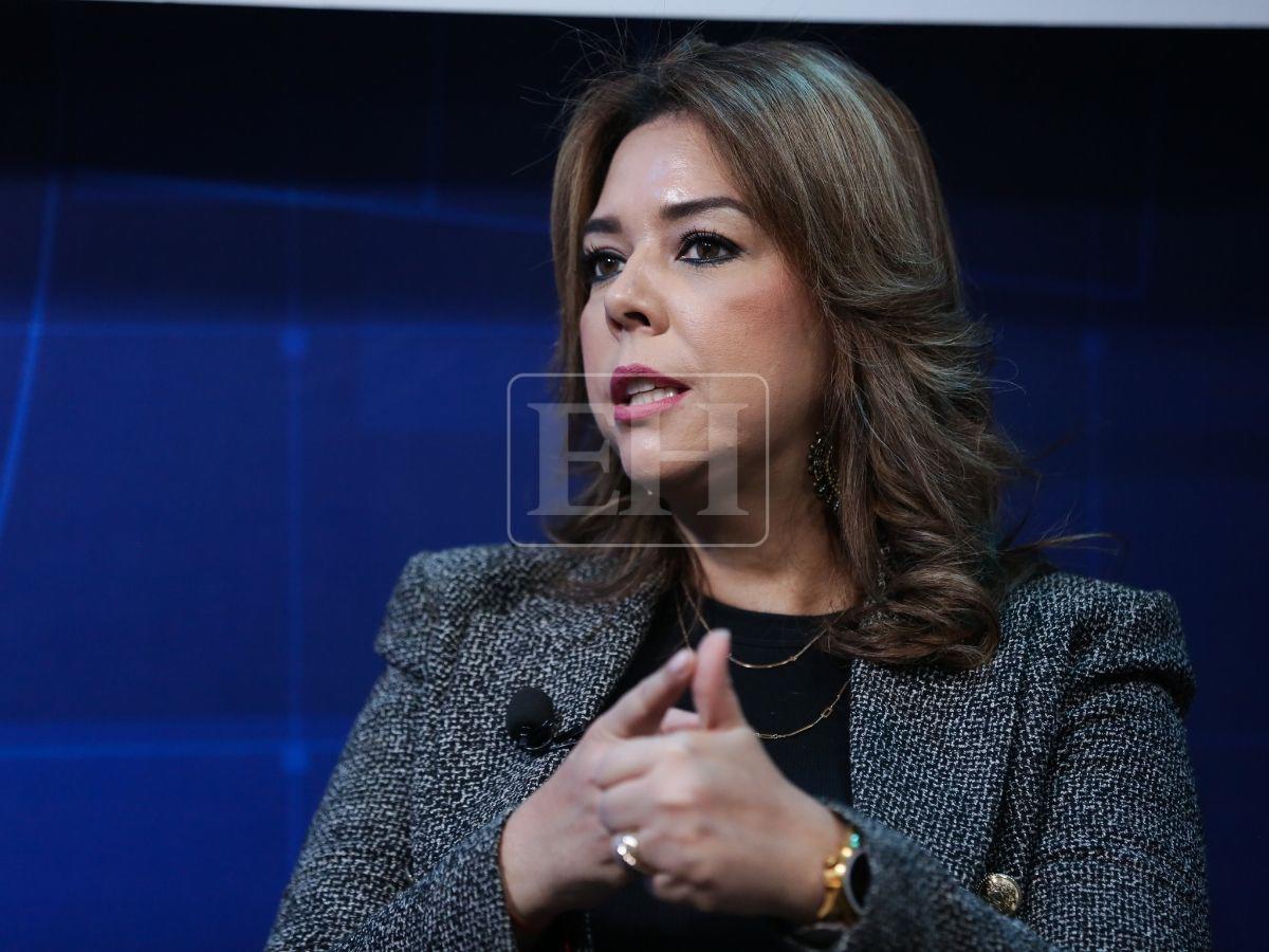 Designada revela cuántos millones gastaba el gobierno de Xiomara en renta de carros de lujo