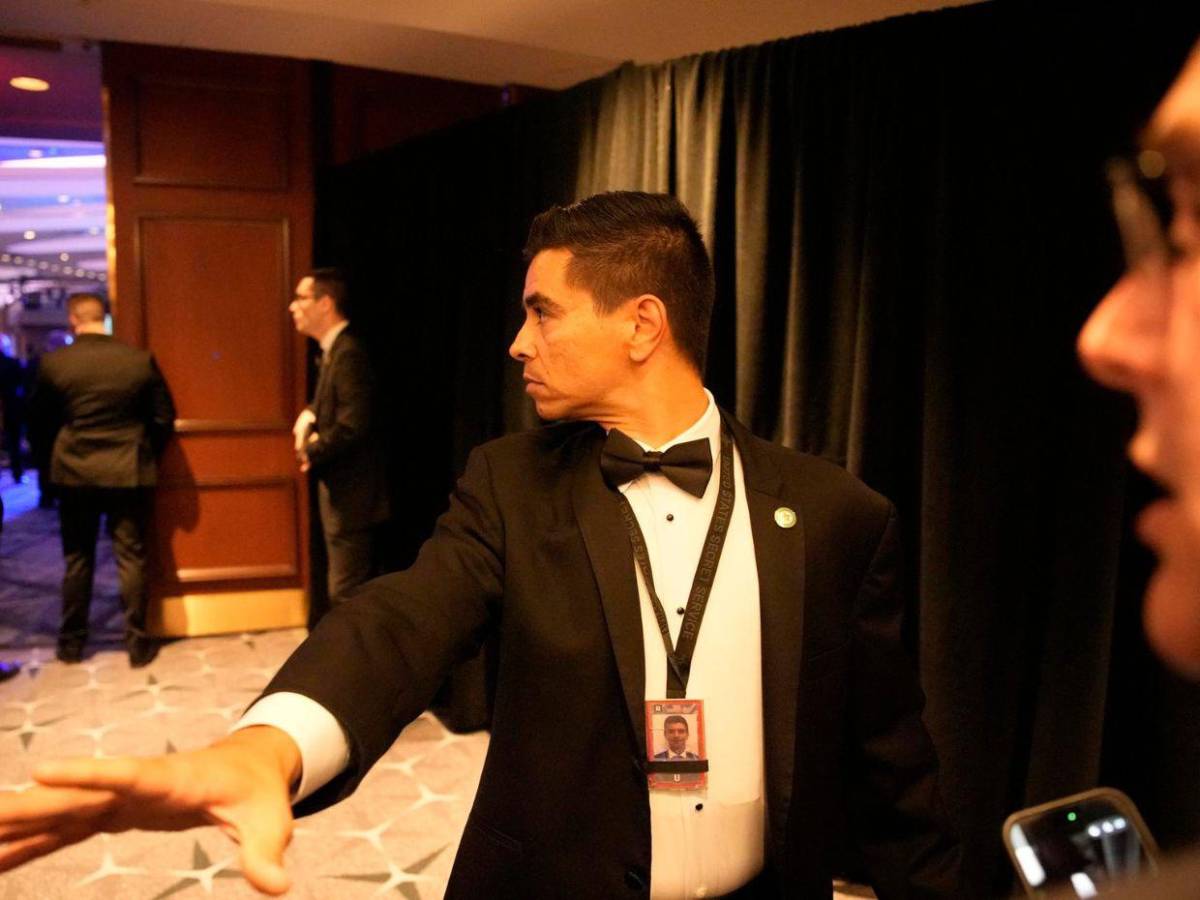 EN FOTOS: así fue evacuado Donald Trump tras disparos en cena de corresponsales en Washington