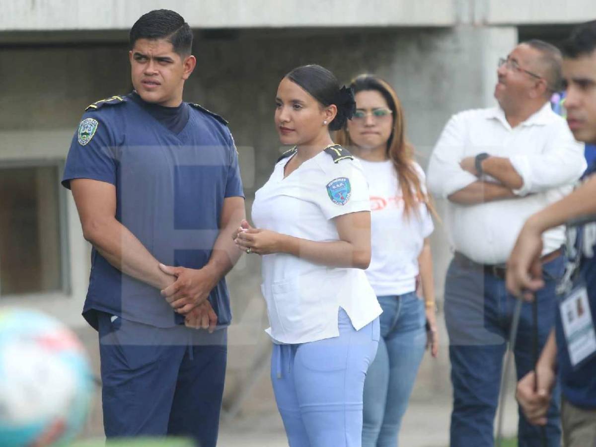 Una hermosura: Revelan quién es la enfermera del Génesis PN que enamoró en Choluteca