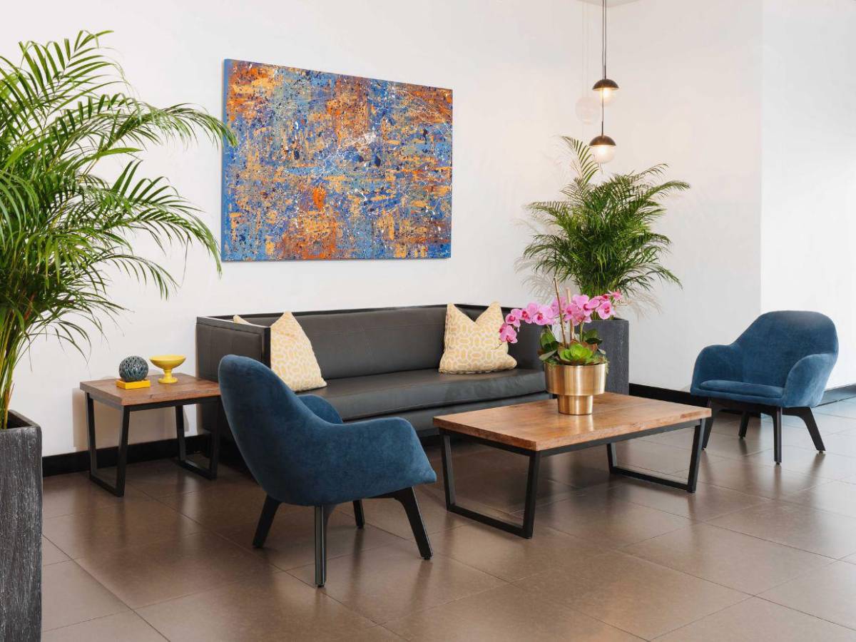 El renovado Holiday Inn Express Tegucigalpa presenta sus nuevas instalaciones bajo el innovador concepto Fórmula Blue 2.0