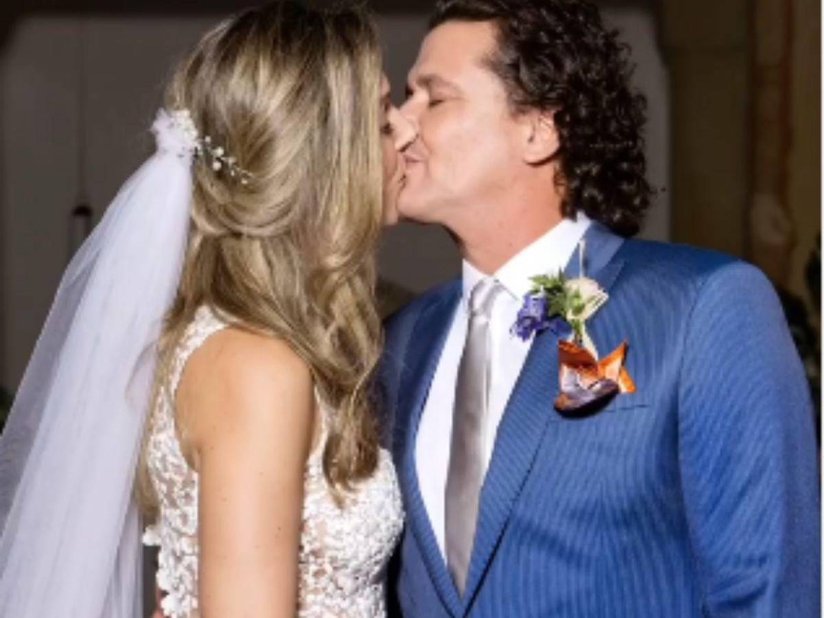 Esposa e hijos de Carlos Vives, ¿quiénes son y a qué se dedican? Esposa e hijos de Carlos Vives, ¿quiénes son y a qué se dedican?
