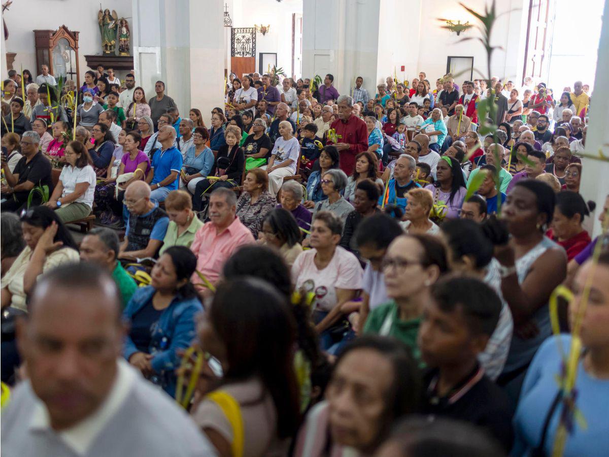 Piden reconciliación, perdón y paz: así celebraron el Domingo de Ramos en Venezuela