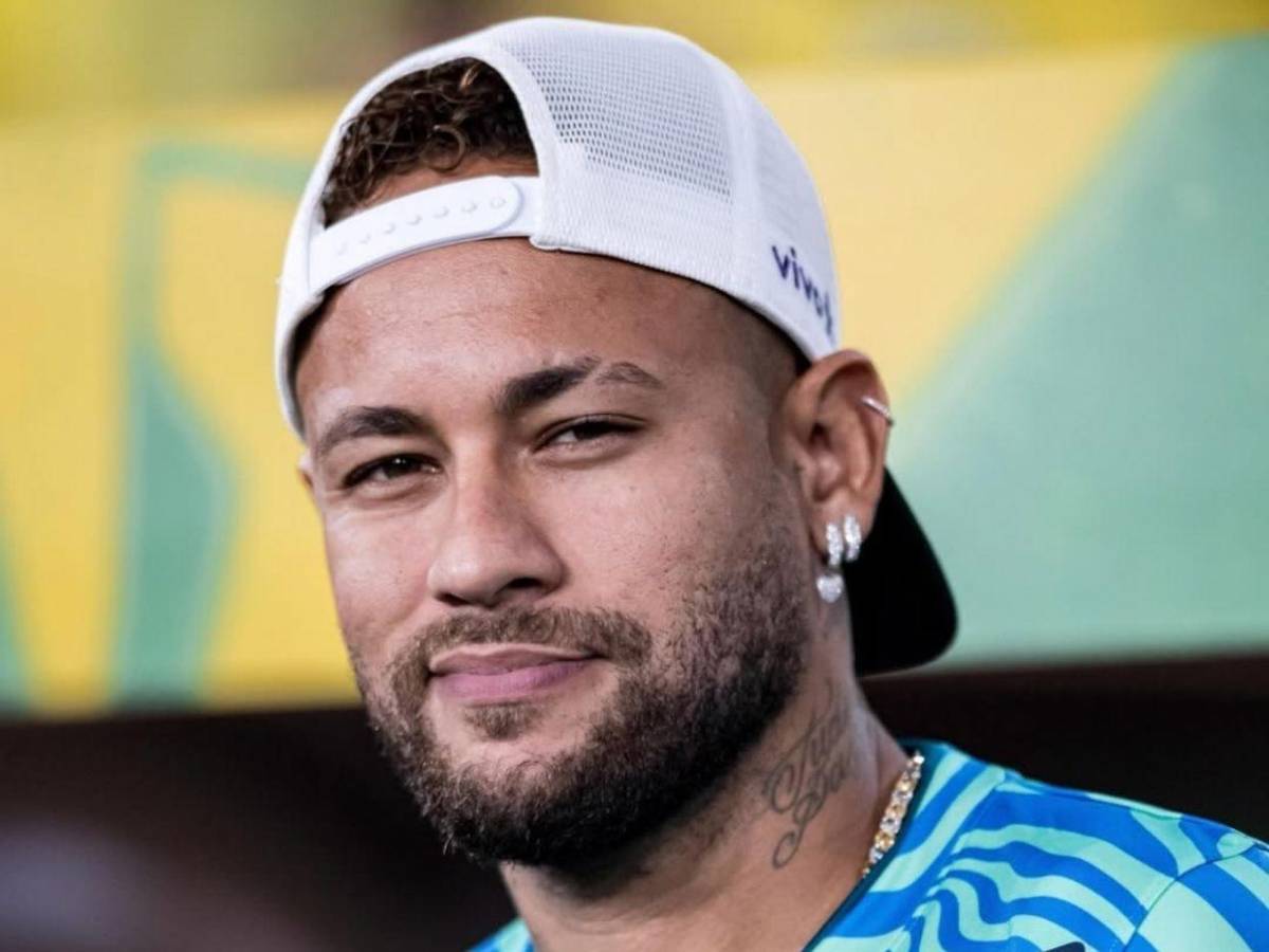 ¿Olvidó el Mundial? El capricho millonario de Neymar que desató críticas en Brasil