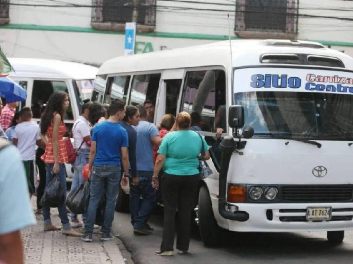 Se lanzó de un bus en movimiento por miedo a un asalto y murió: el caso de Norma Nicoll Ramírez