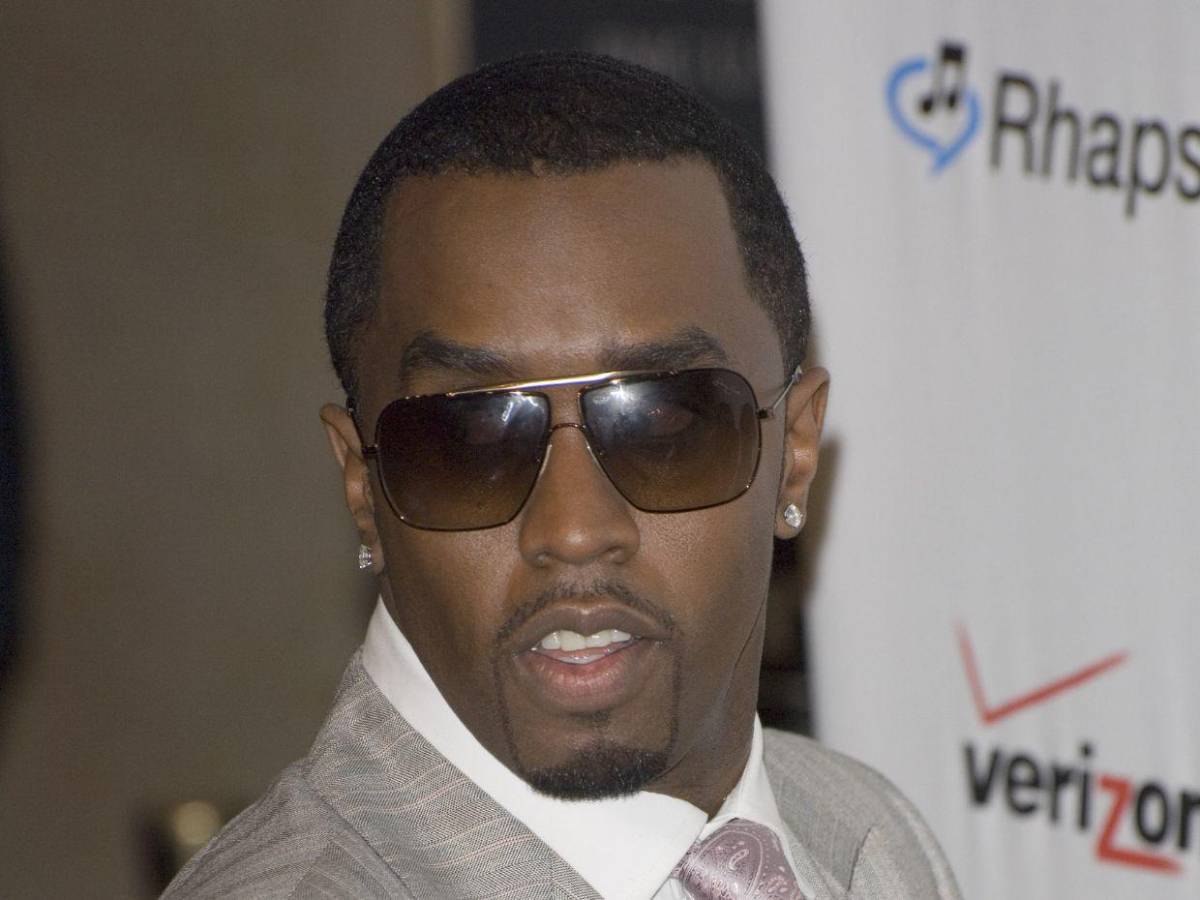 Ajustan la fecha de liberación de Sean Diddy Combs tras una pelea en la cárcel