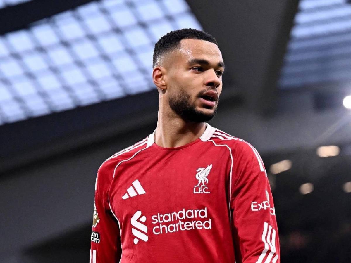 Fichajes: Bajas en Real Madrid y millones a Vinicius; Barcelona en problema y EE UU renueva DT