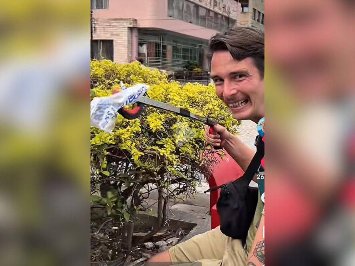 ¿Quiénes son Mikaela y Jirka, turistas que recorren Honduras y recolectan basura?