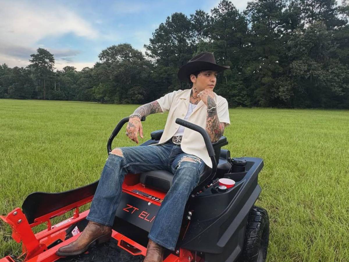 Nodal queda libre de cargos: ¿por qué enfrentó una disputa legal con Universal Music?