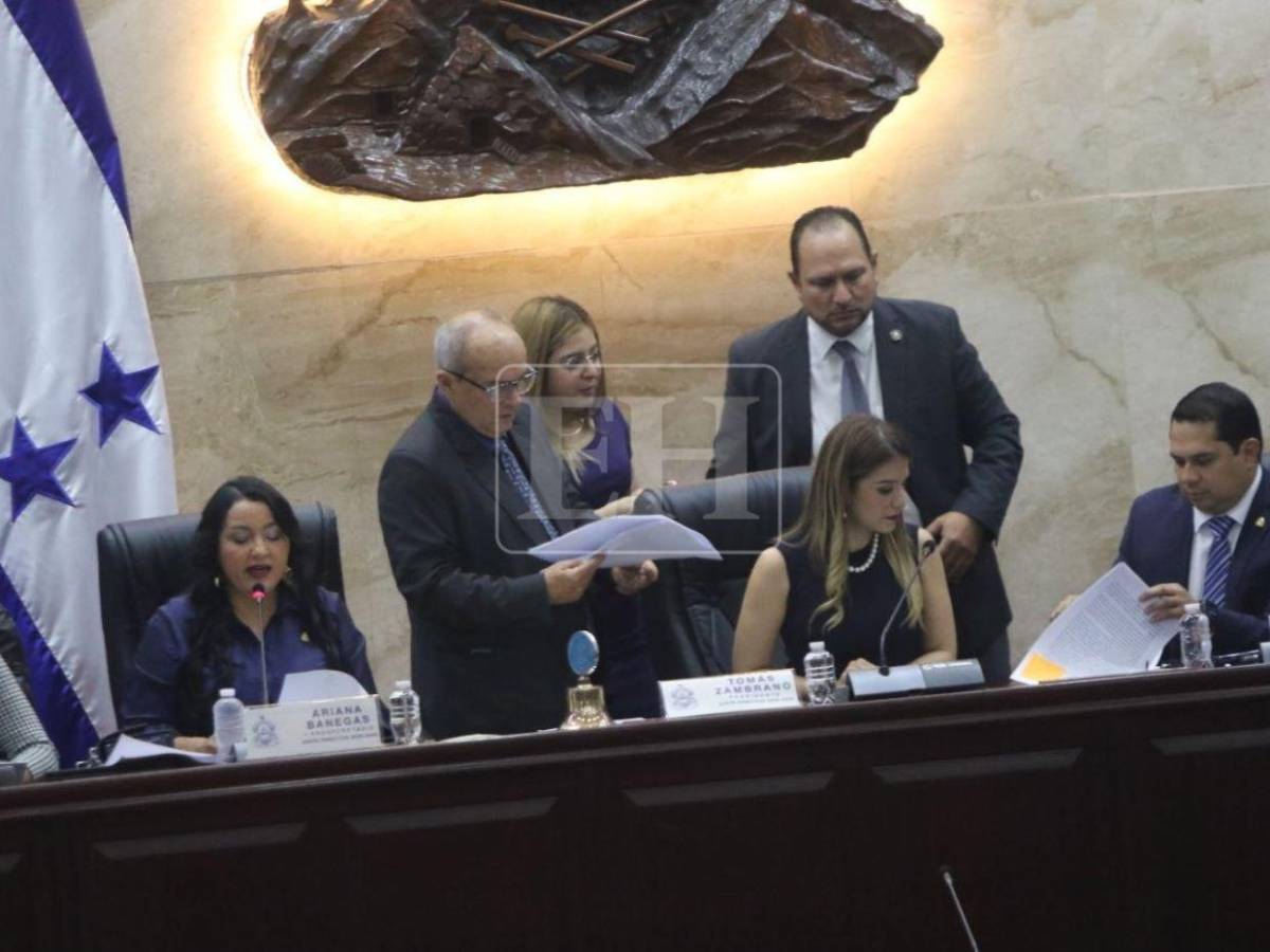 Diputados pidieron celeridad para terminar sesión e ir a ver juego de México en el Mundial