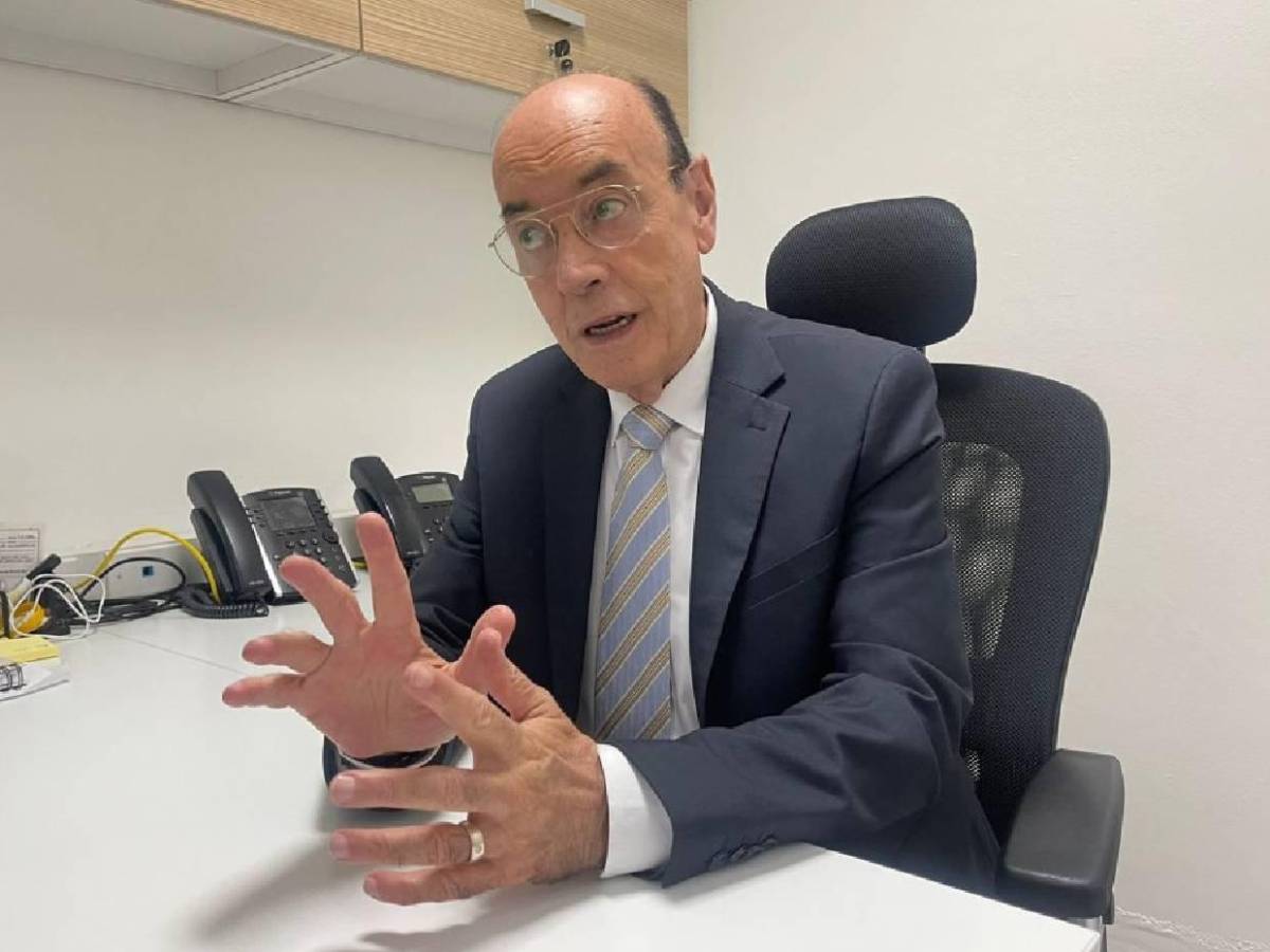 Pidió que quería dormir: Así fueron los últimos momentos con vida del periodista Julio Núñez