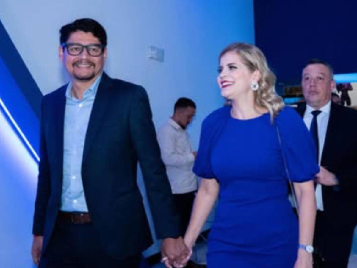 ¿Quién es Laura Fernández, la politóloga que triunfó en las elecciones de Costa Rica?