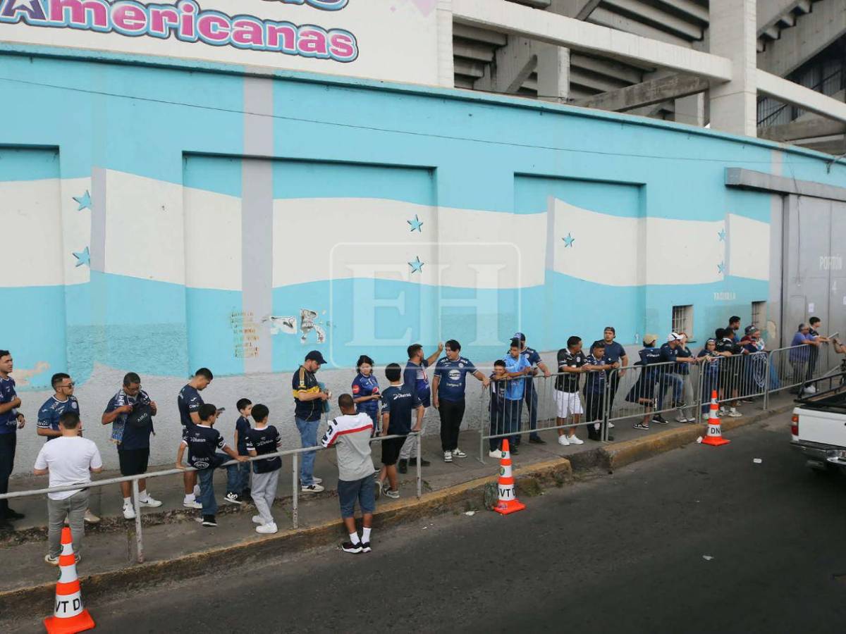 Largas filas, fuertes medidas de seguridad y mucha pasión a horas de la final del Clausura 2026