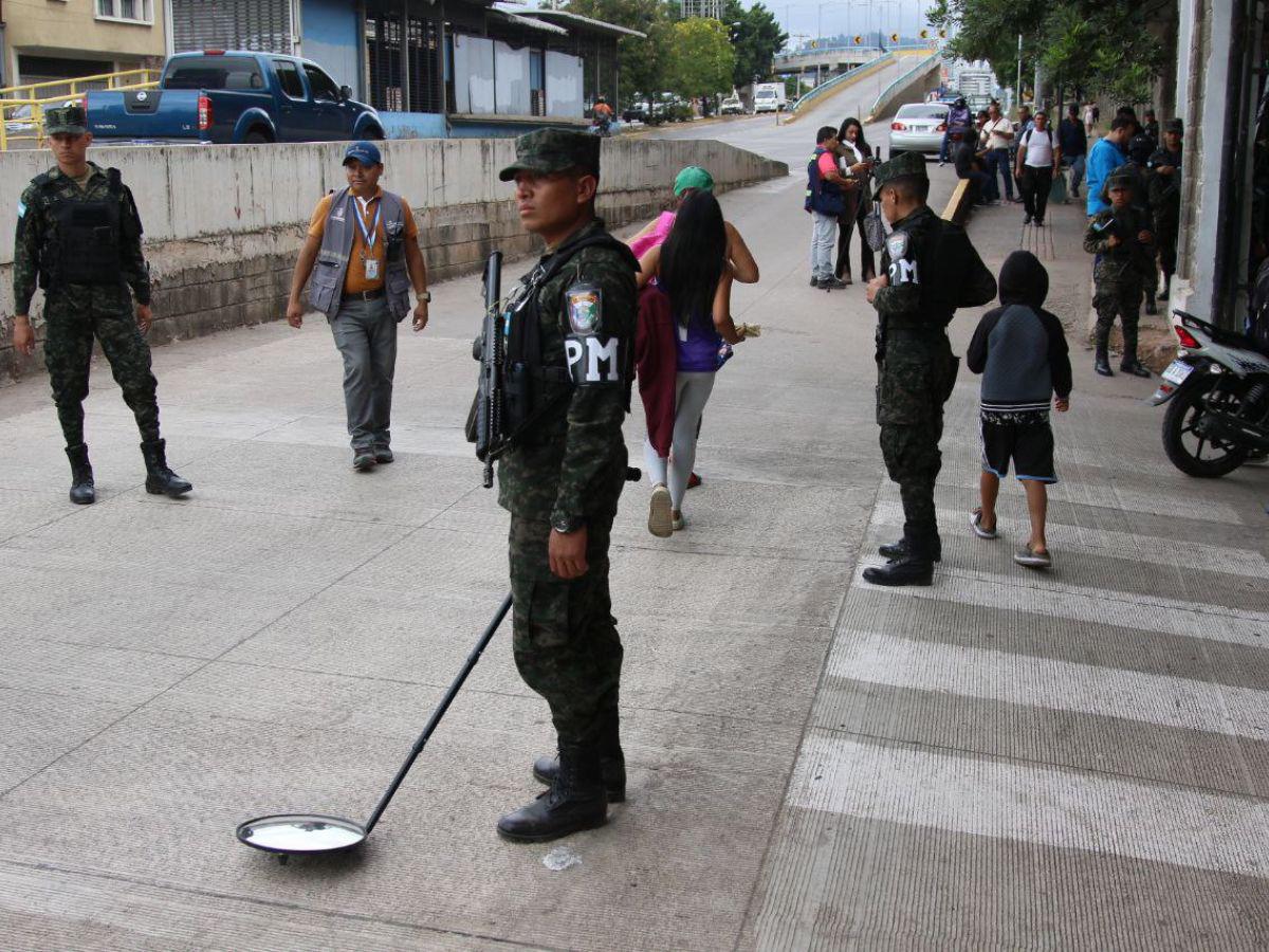Blindado el CLE en Infop, tras disturbios de colectivos en la madrugada